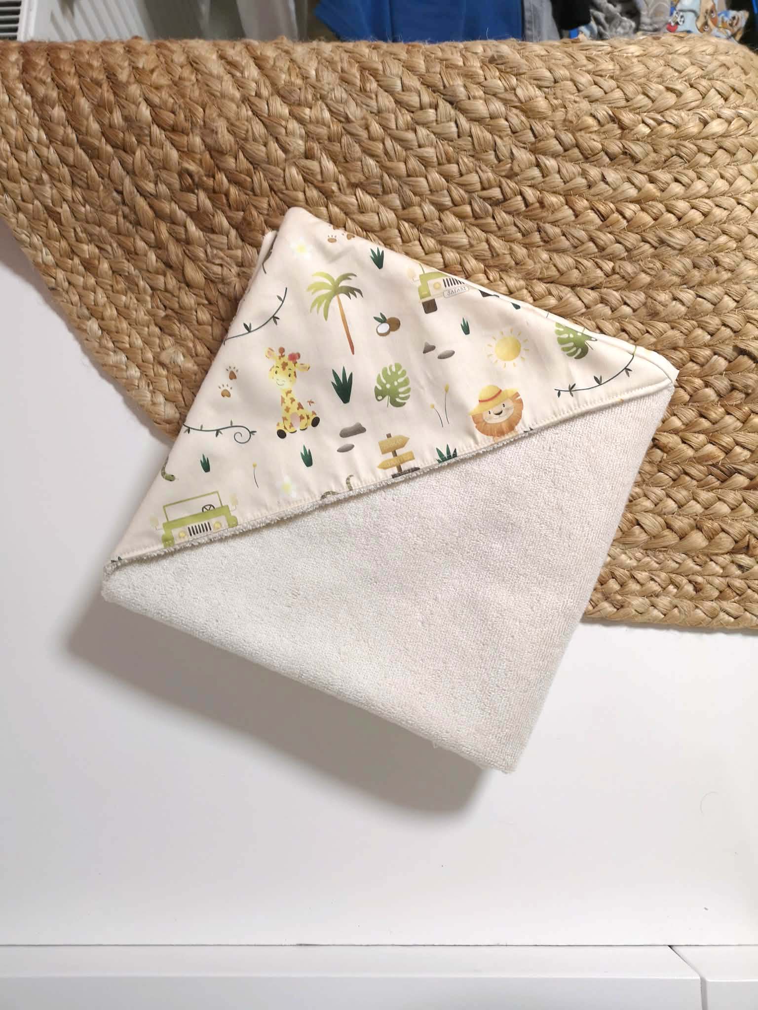 Cape de bain bébé en éponge bio - motif Mini Safari