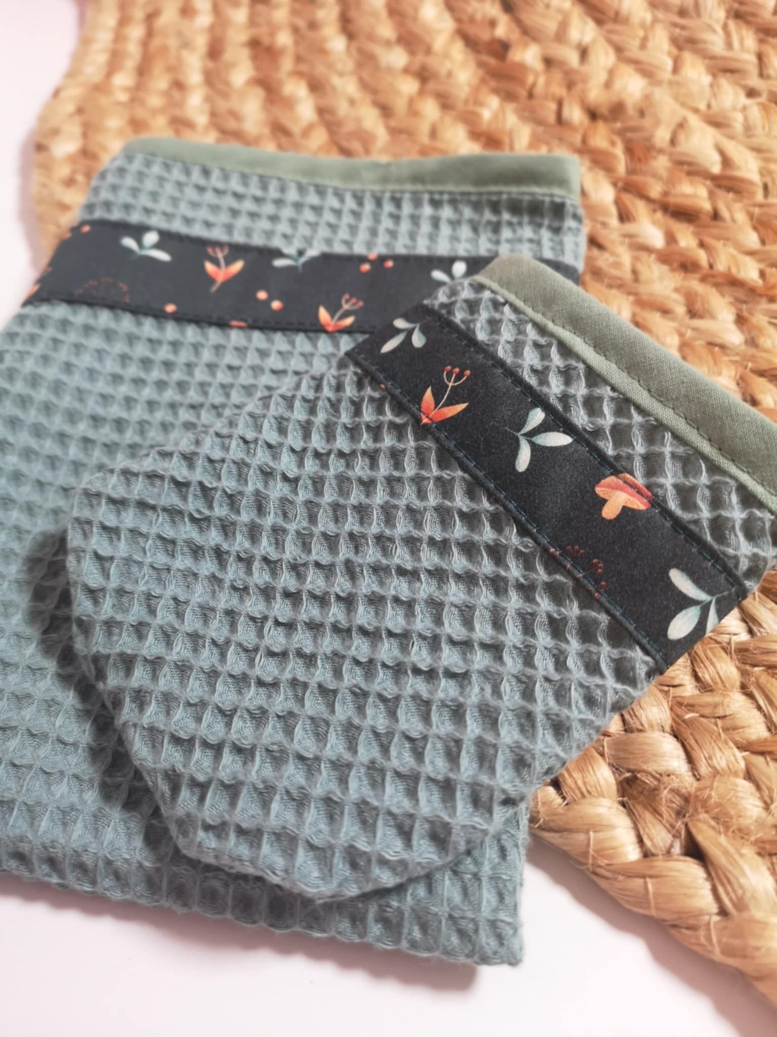 Gants de toilette adulte/enfant nid d'abeille - Motif Woodland